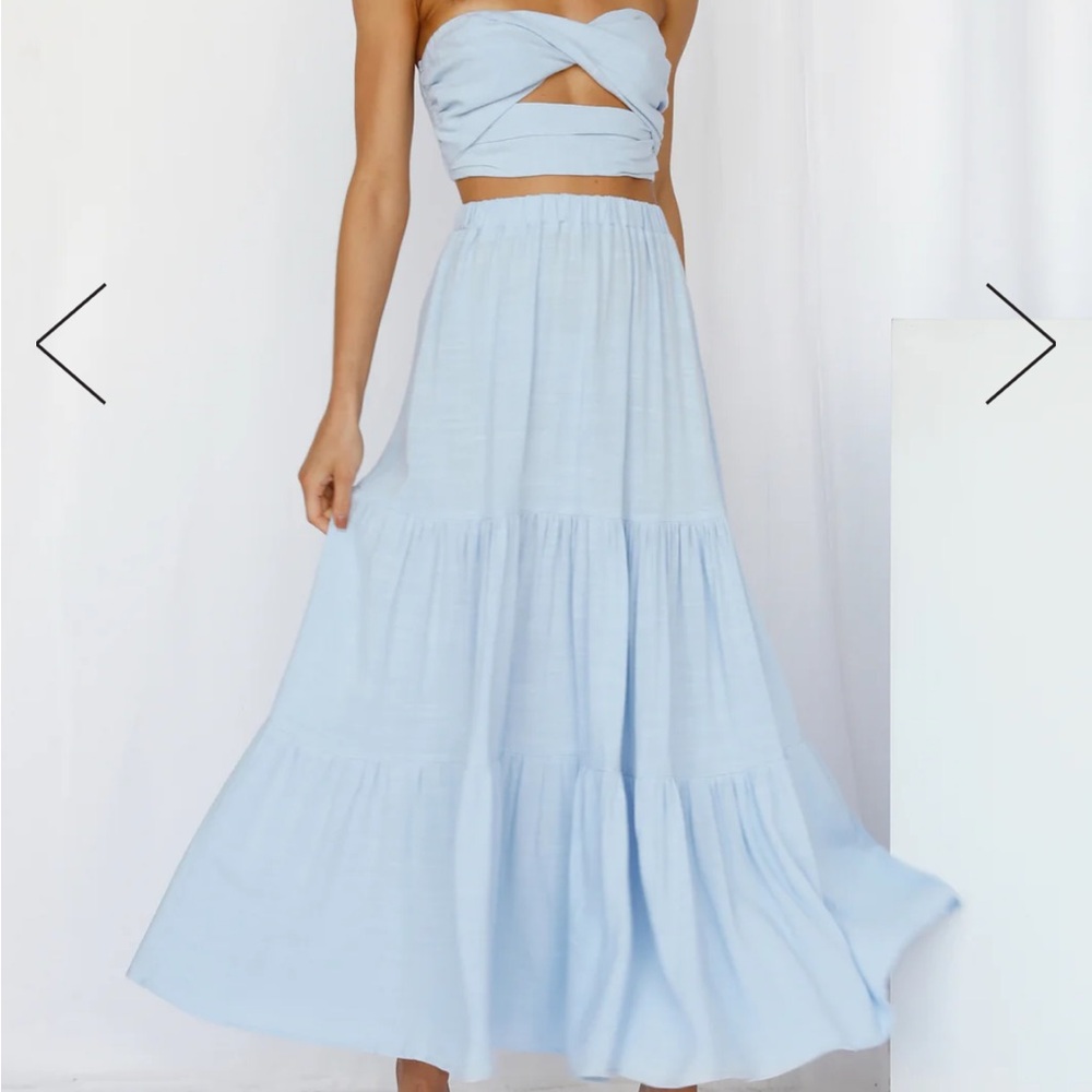 NWT So particular two piece set in blue